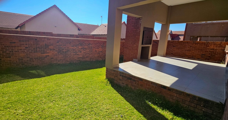 3 Bedroom Property for Sale in Wild Olive Estate Free State